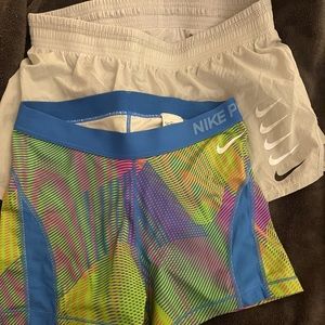 Women’s Nike bundle